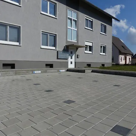 Apartment Fewo Male - *